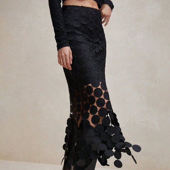 Black Casual Women's Laser Cut Multi Circle Double Layered Skirt - Picture 6 of 8